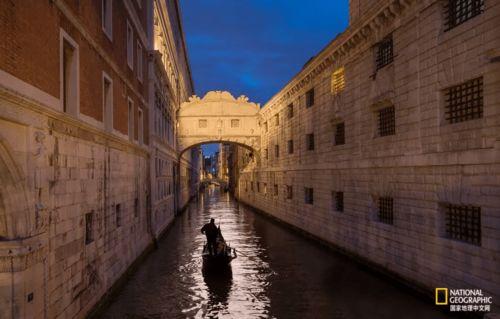 叹息桥,叹息桥下的回忆与时光流转